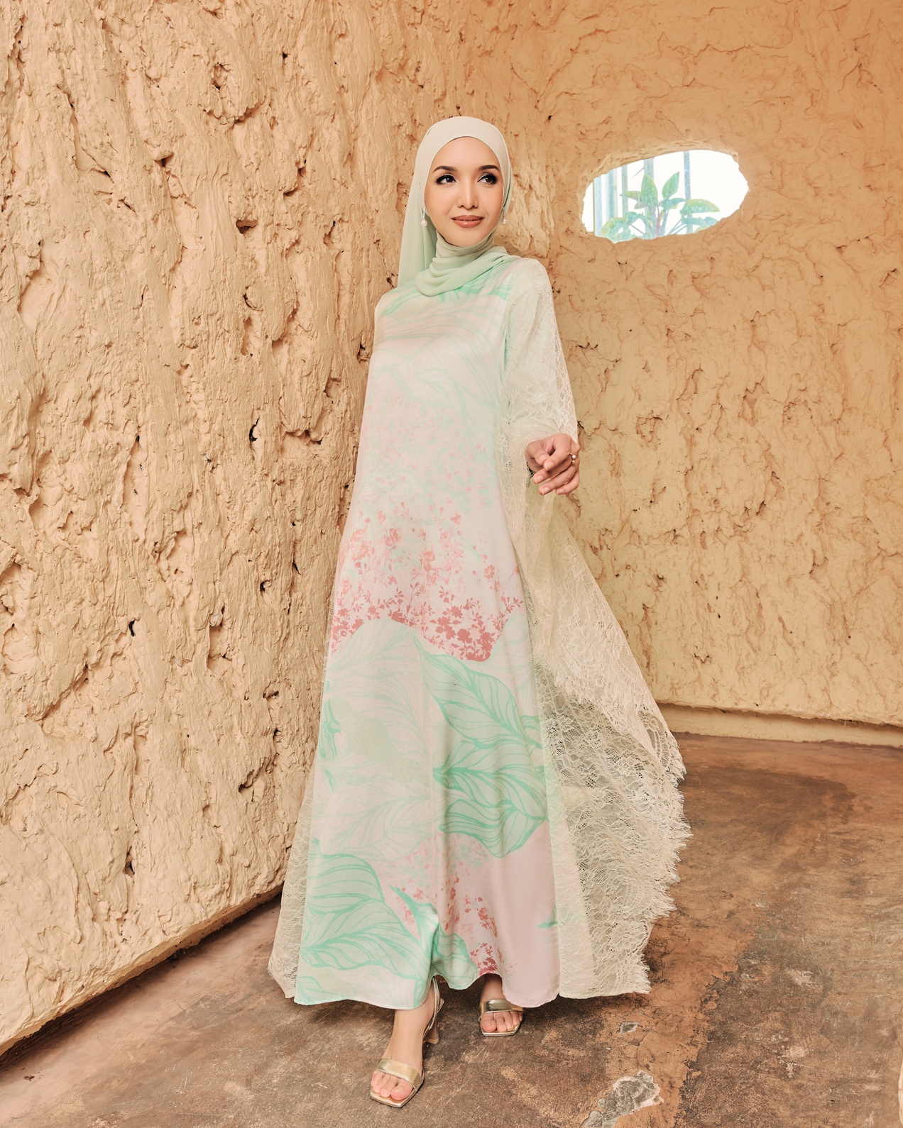 ALORA ABAYA - MINT GREEN